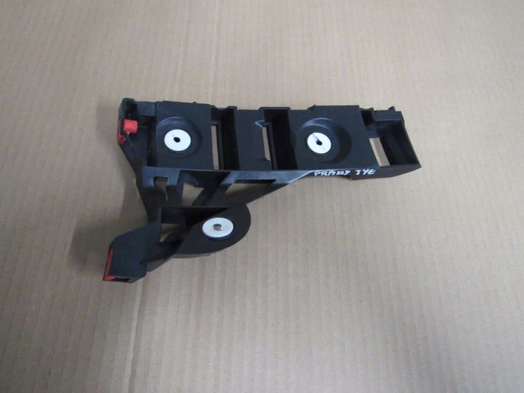 фото №2, Opel adam напрямна бампера задня правий