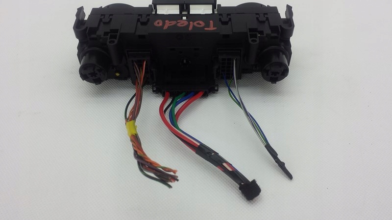 фото №4, Панель кондиционера 6ja820045a seat toledo iv