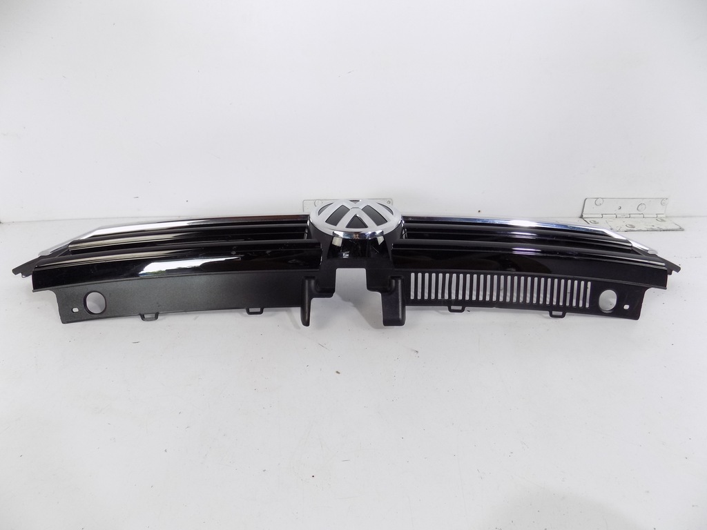 фото №4, Решітка радіатора vw touran iii 5ta