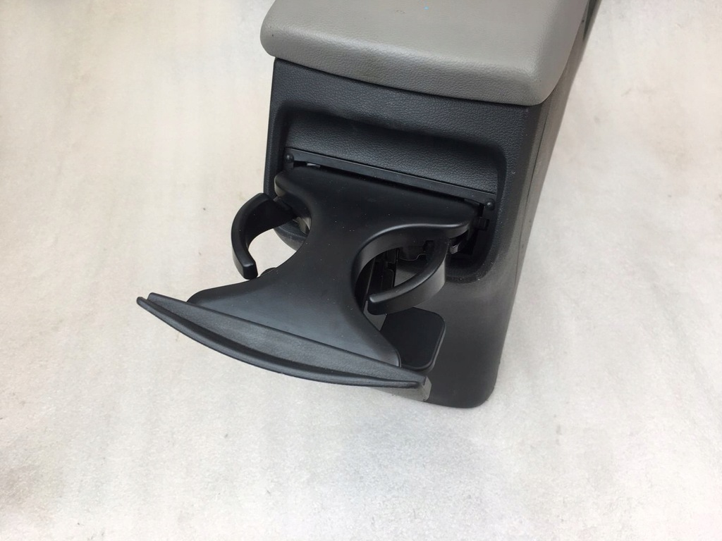 фото №7, Hyundai elantra 16- туннель средний подлокотник