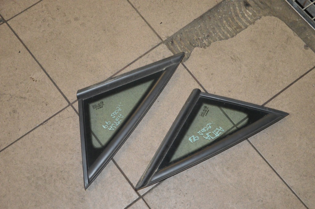 фото №1, Seat altea fl стекло кузовная треугольное lip