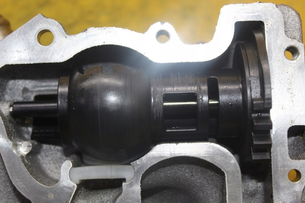 фото №12, Основание насоса wody vw polo vi 1.0 mpi dfn