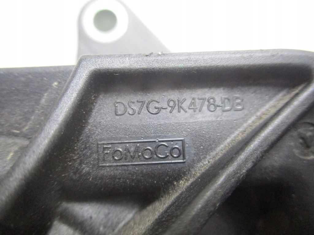 фото №4, Корпус термостат ds7g-9k478db