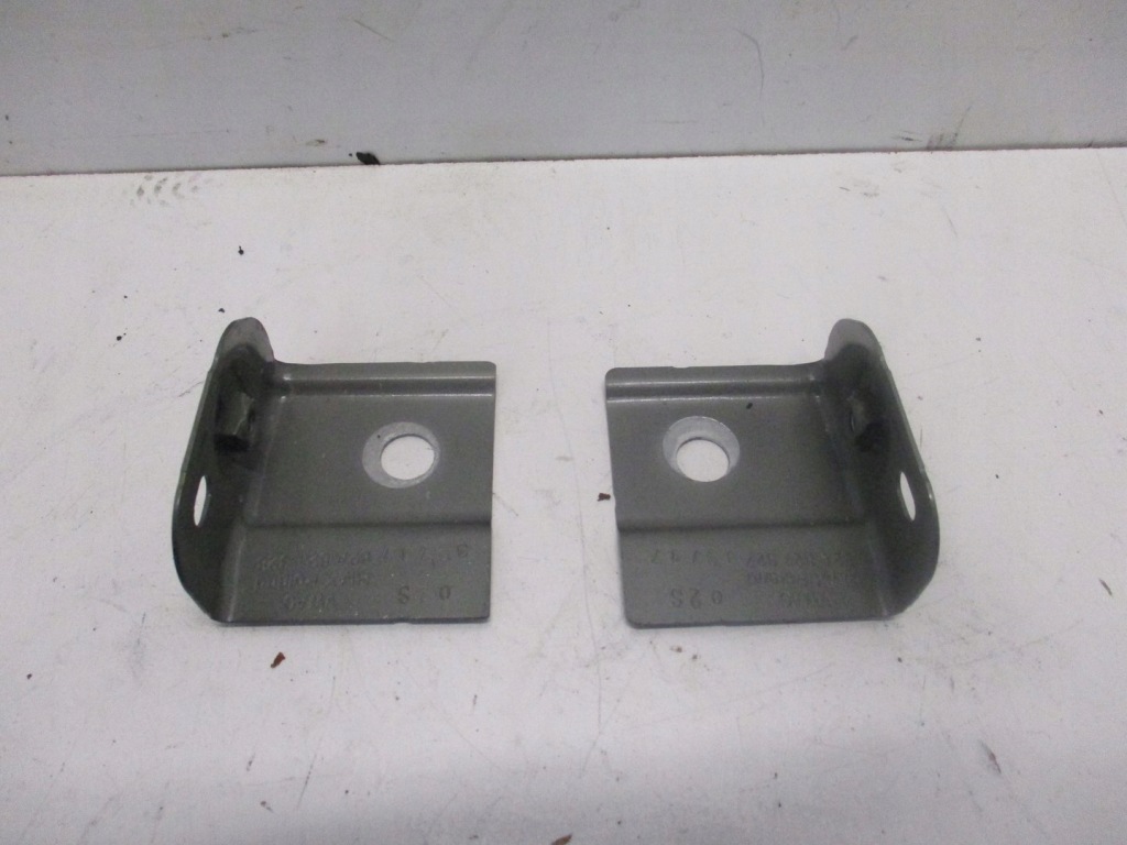 фото №1, Кронштейн крыла audi a1 82a правое