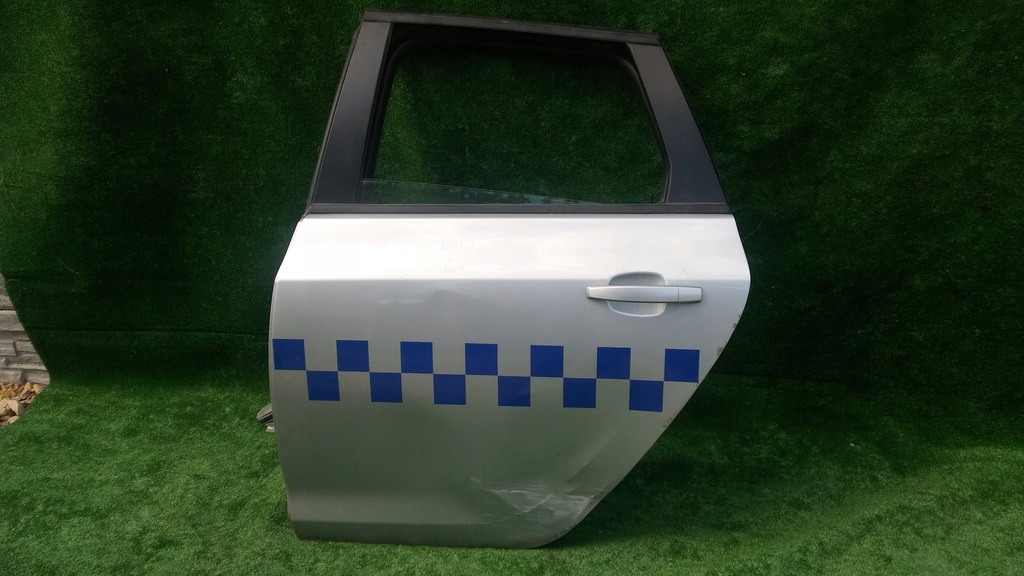 фото №1, Opel astra j левая задние дверь z176