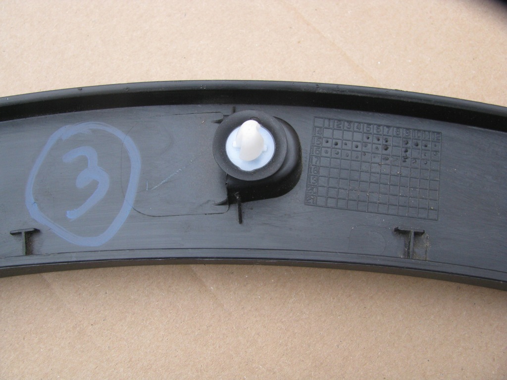 фото №6, Renault kadjar права молдинг крила задня 78874595r