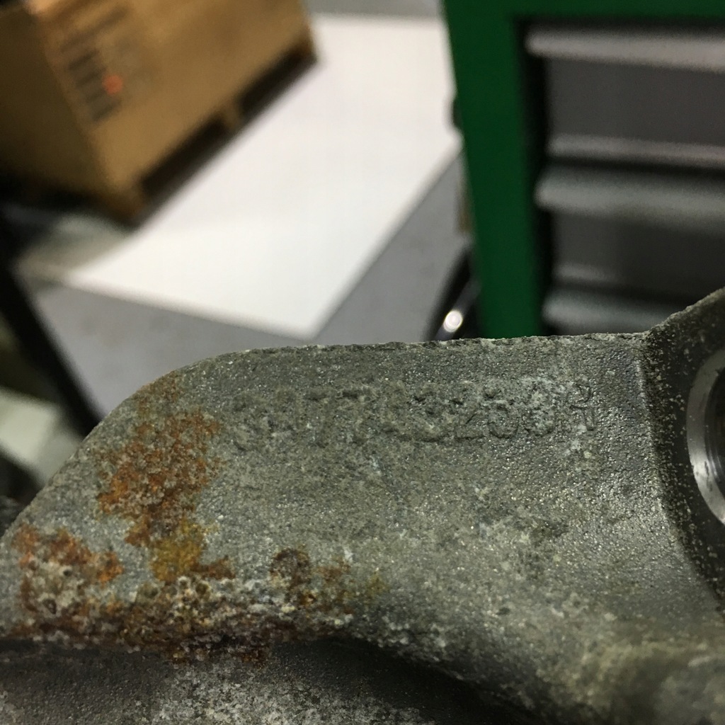 фото №4, Кронштейн двигатель опора полуось renault kadjar