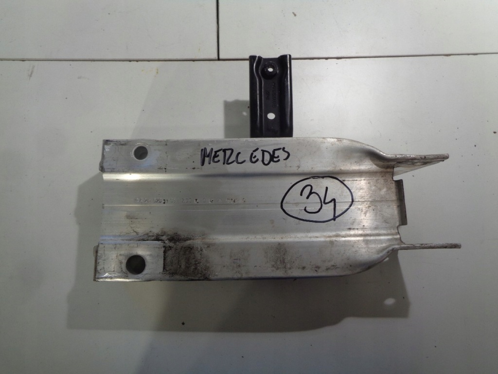 фото №1, Mercedes e klasa w212 отбойник зона левая a212620099