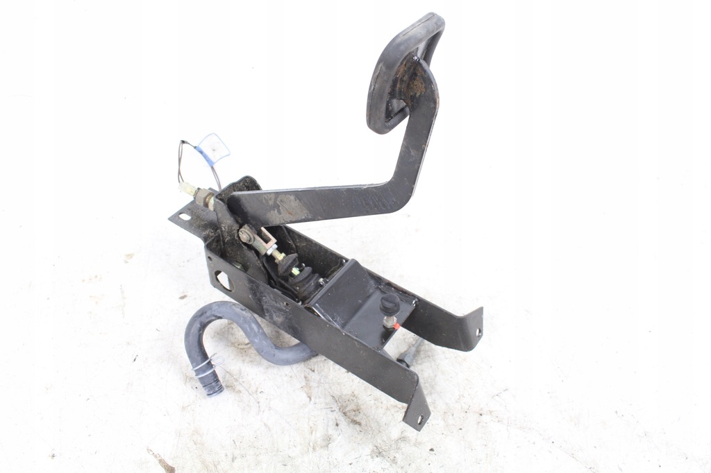 фото №1, Педаль зчеплення 3,0 nissan atleon 99-