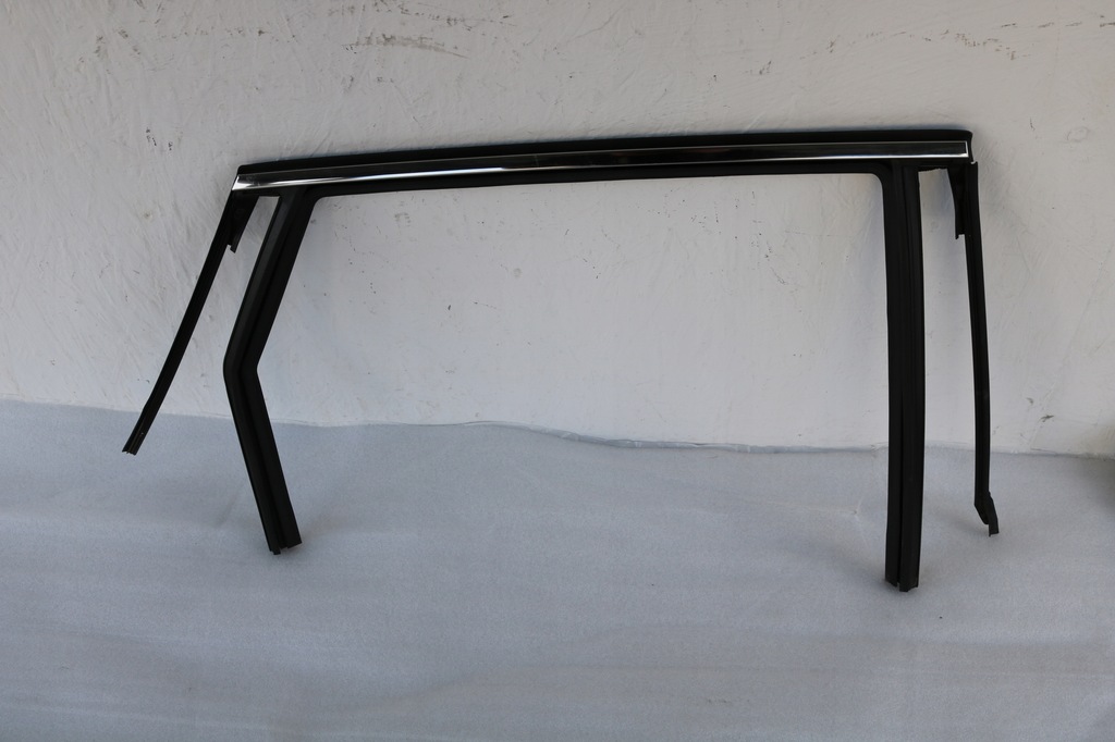 фото №1, Renault talisman прокладка двері права задня хром