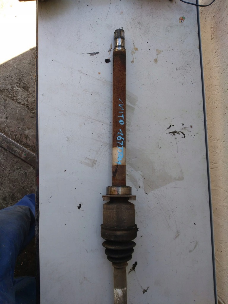 фото №2, Alfa romeo mito 1.6jtdm приводной вал правая