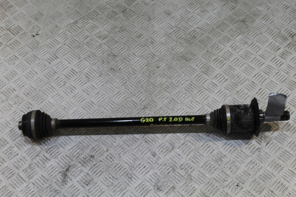 фото №1, Приводной вал правый задняя bmw 3 g20 8482604