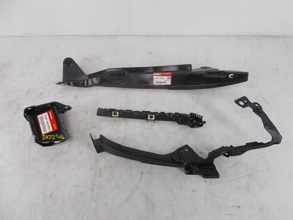 фото №5, Блок двигуна лівий обшивка honda jazz fit iv 4 14-18