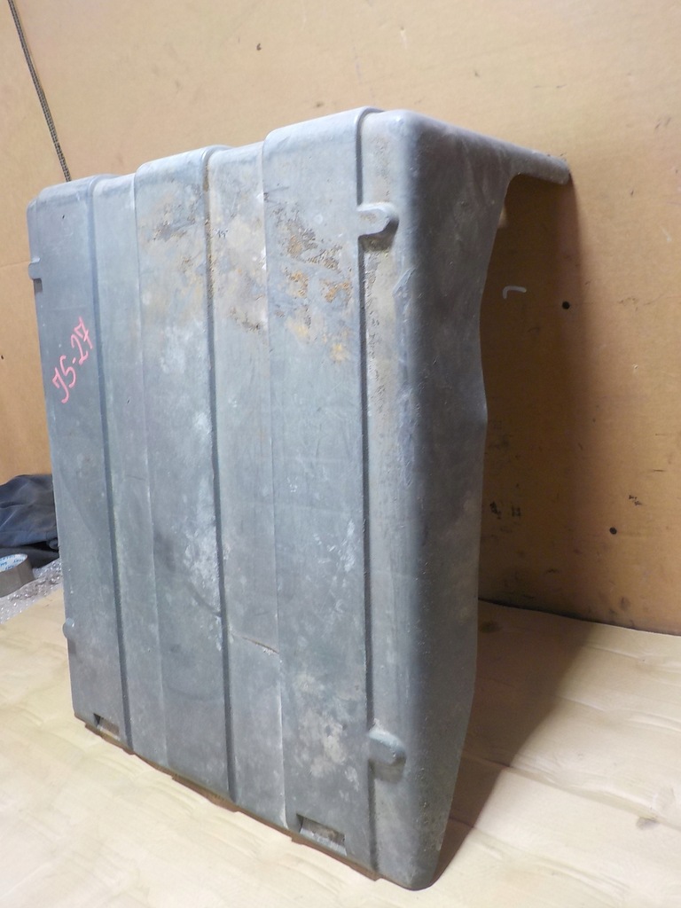 фото №1, Iveco stralis 450 корпус крышка аккумуляторов