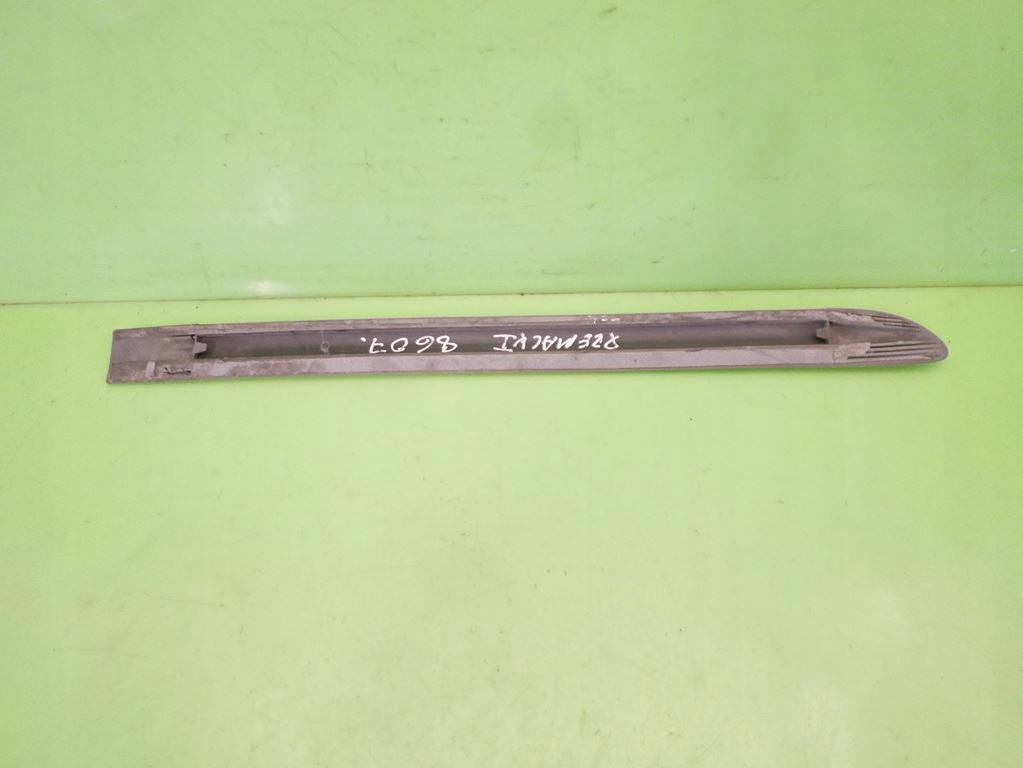 фото №4, Молдинг дверная левая задняя mazda premacy i cp fl