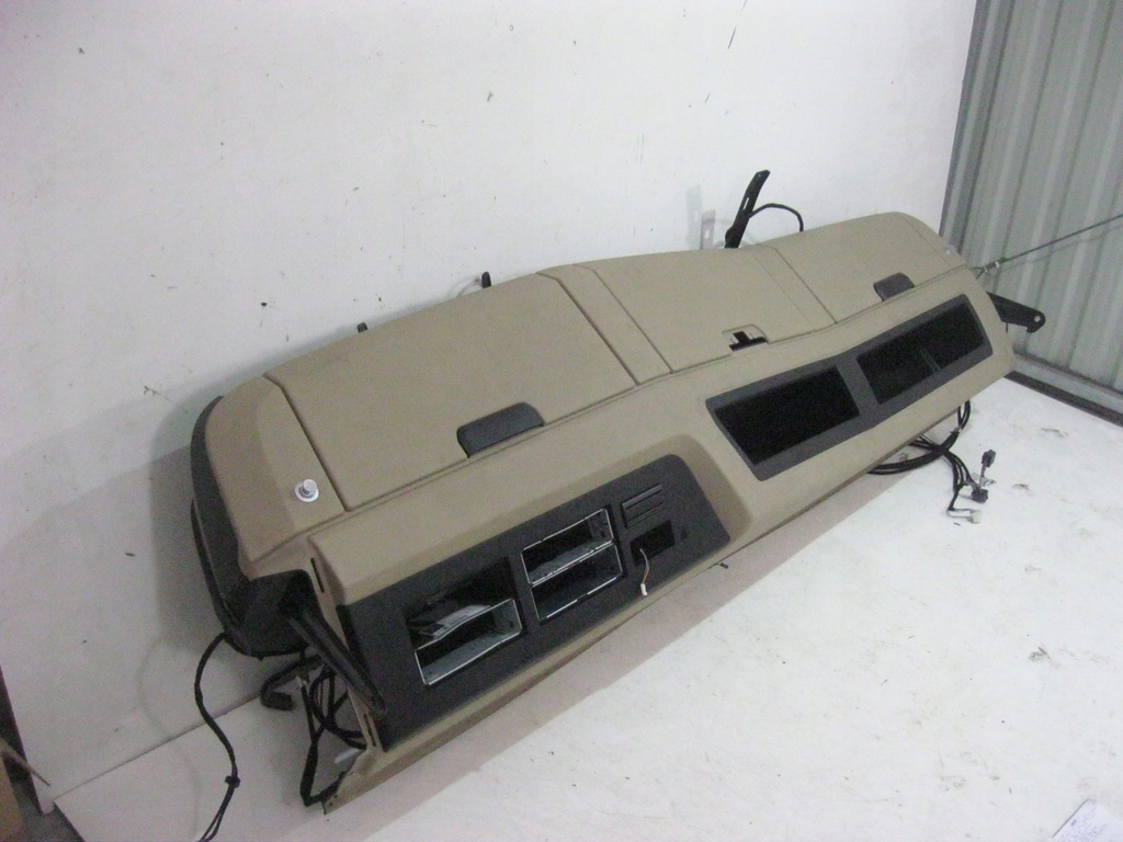 фото №6, Mercedes actros mp4 консоль верхній бардачок полиця