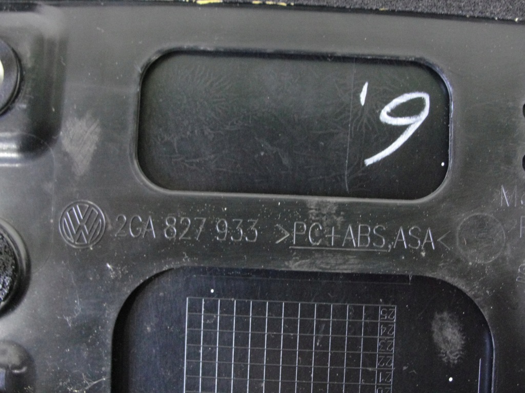 фото №4, Спойлер крышки vw t-roc 2ga827933