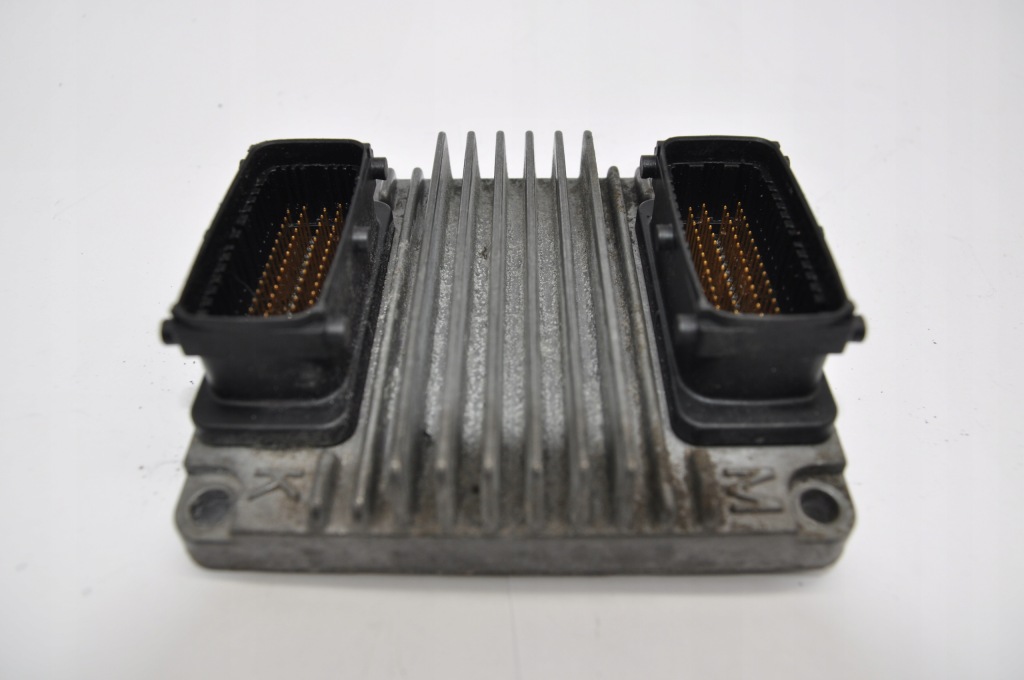 фото №1, Бортовий комп'ютер opel astra zafira 09353479 dpaa czysty