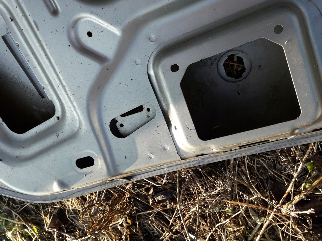 фото №6, Крышка багажника задняя задняя dacia logan ii sedan 12-