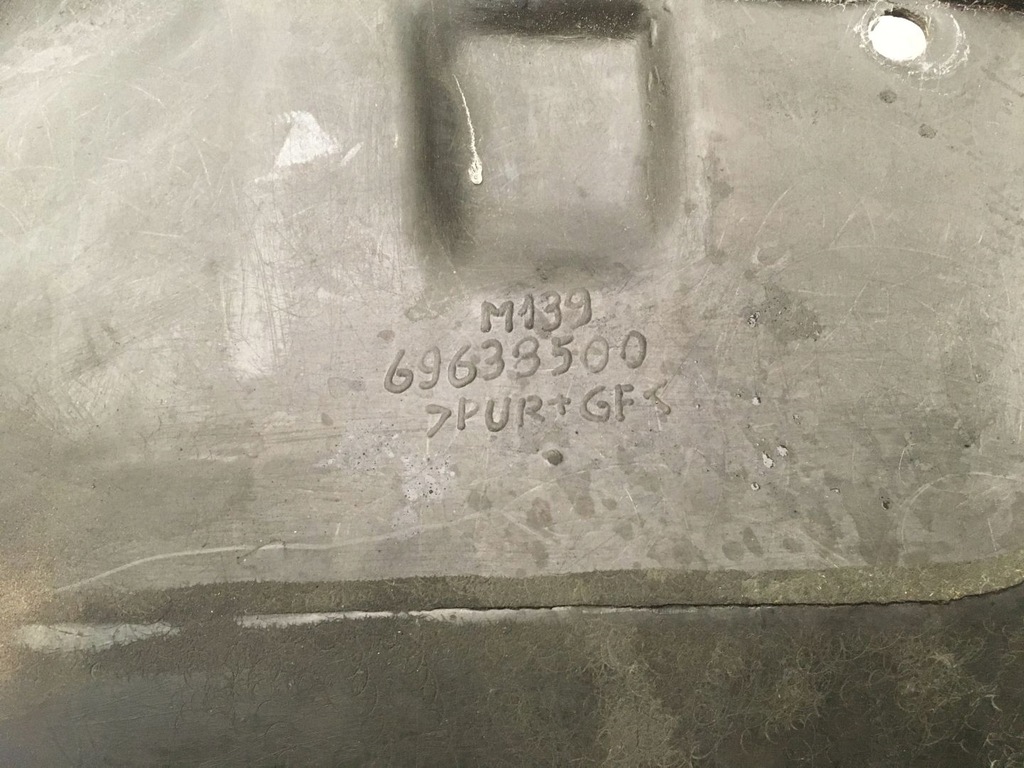 фото №6, Maserati quattroporte v 04-13 жабо нижні