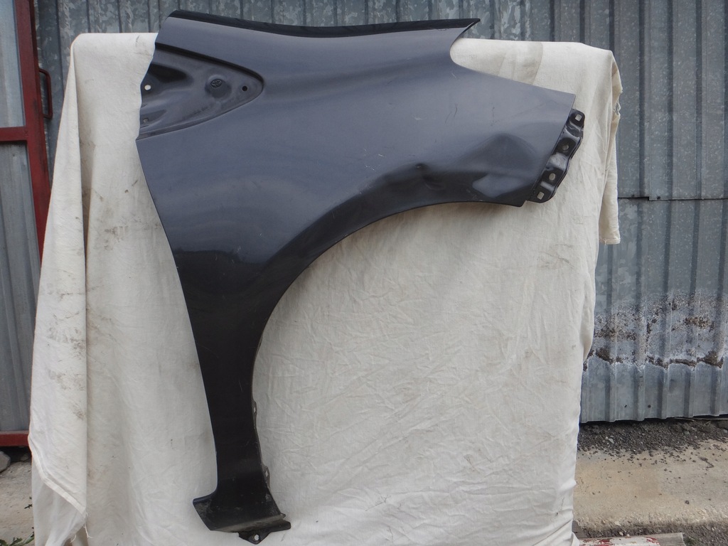 фото №1, Крыло перед правый toyota yaris iii 3