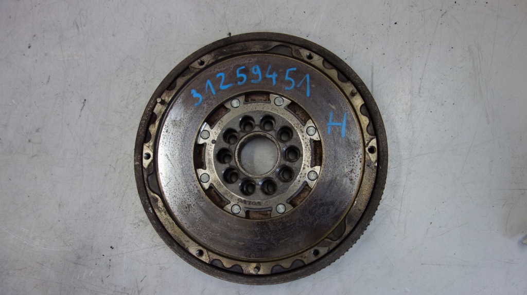 фото №1, Volvo xc60 колесо двомасовий двомасовий маховик 31259451