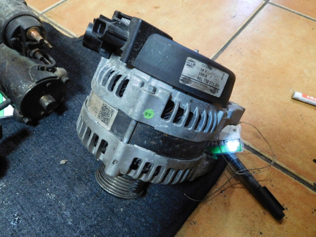 Купить Генератор ford mazda 8el738211331 ca18341r