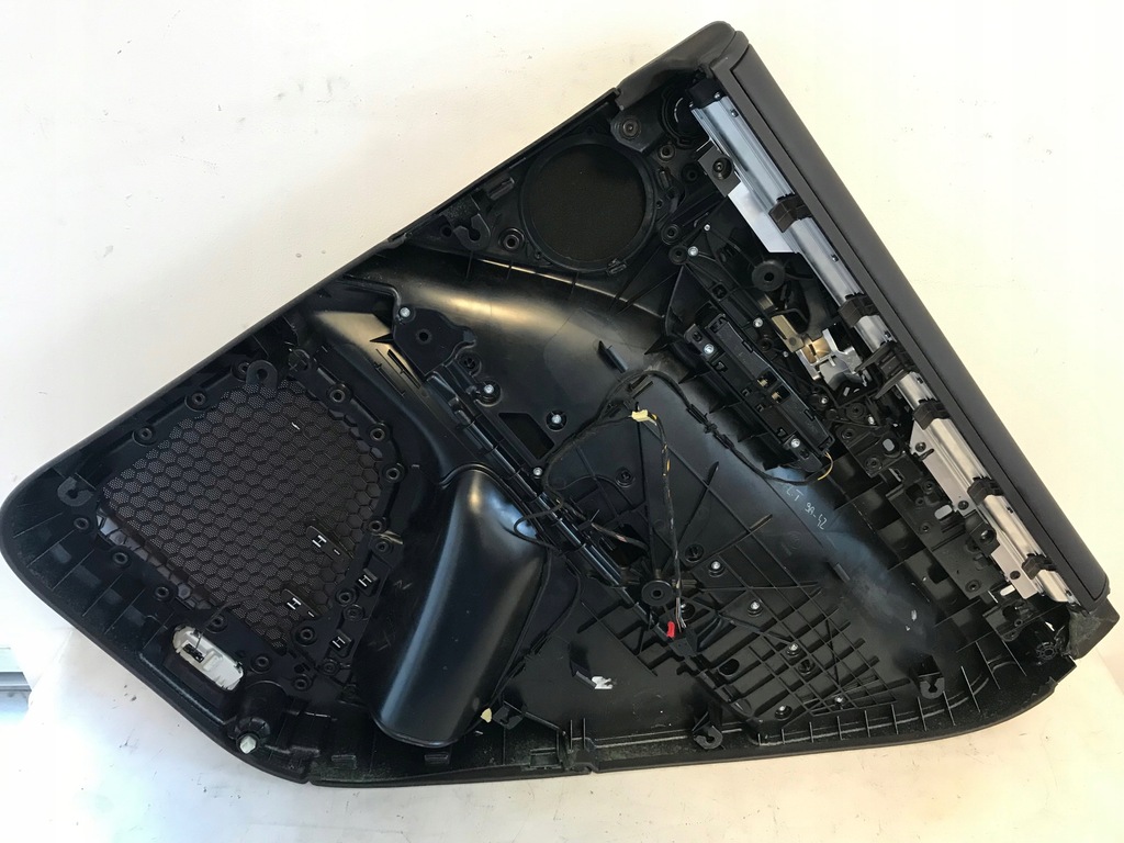 фото №9, Обивка дверь левый задняя porsche cayenne 7p5 lift