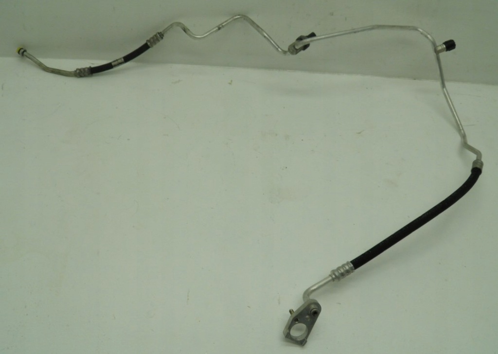 Шланг кондиціонера w211 cdi 4-matic a2118305215 в Україні