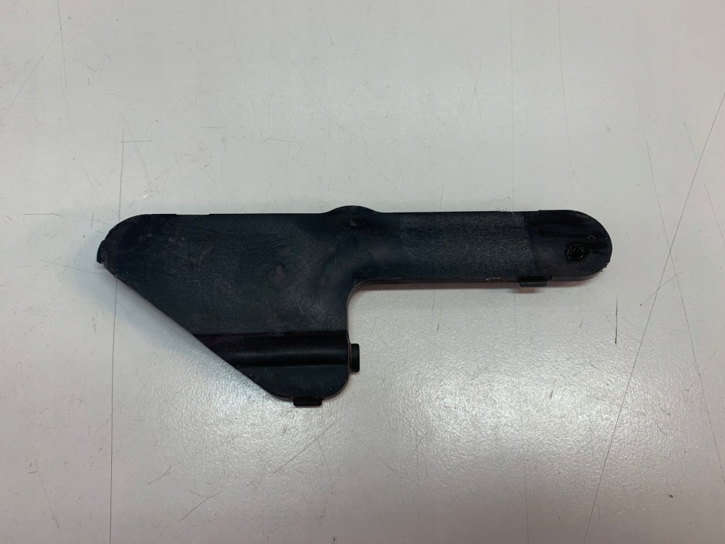 фото №1, Mercedes w221 заглушка абсорбер правый перед a2218850211