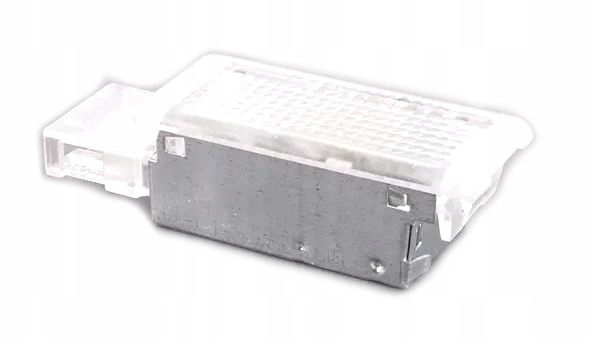 фото №1, Лампа oświetlająca салон кабины skoda