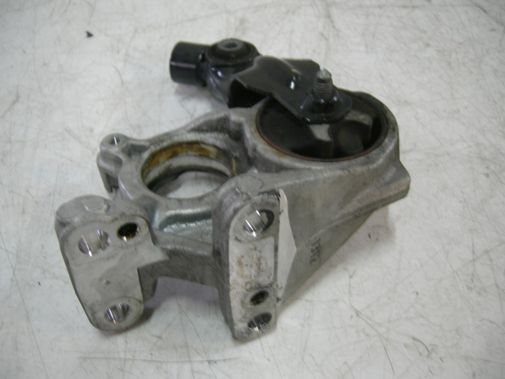 фото №5, Peugeot rcz 1,6 thp кронштейн опора полуось