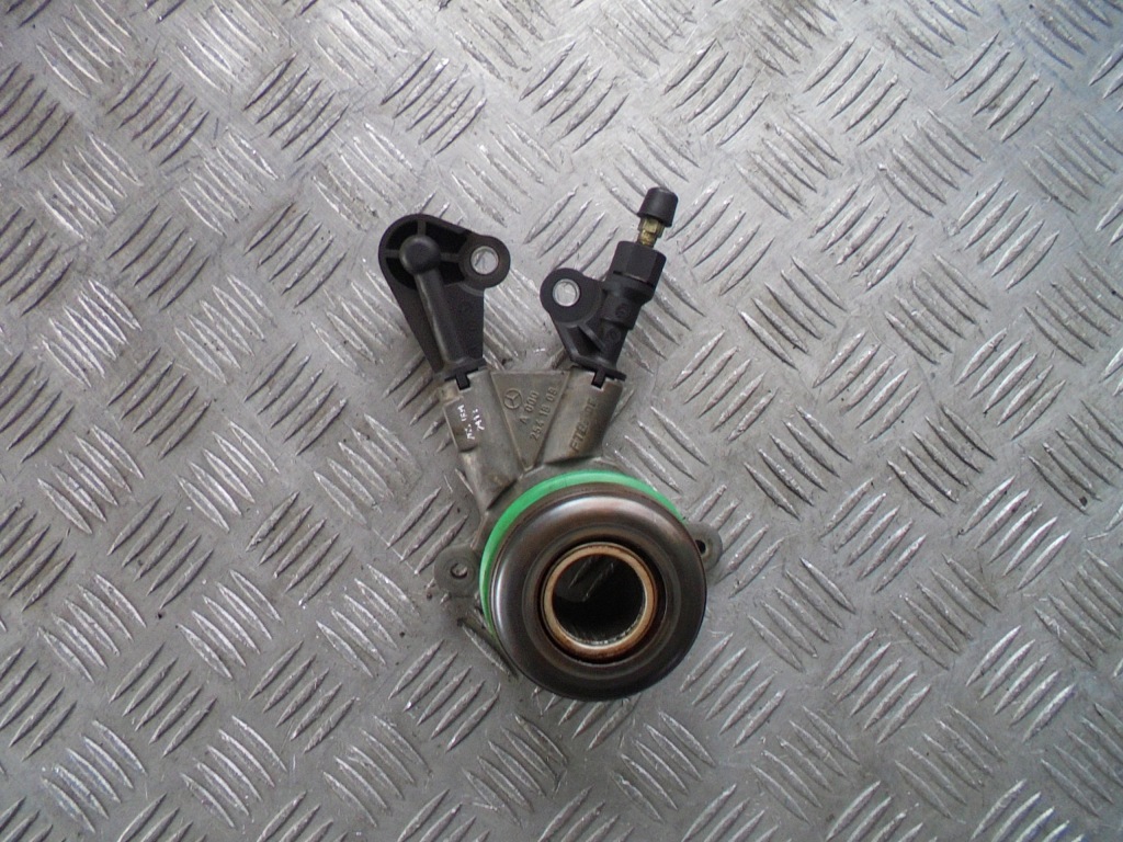 фото №1, Цилиндр сцепления a0002541808 mercedes vito w638 2.2cdi