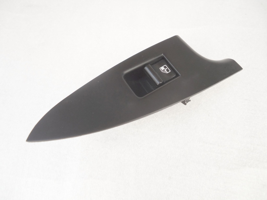 фото №1, Alfa romeo giulietta 2015r переключатель стекло задняя