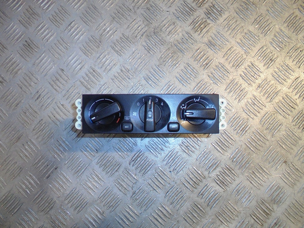 фото №1, Панель обдув кондиціонера mr262492 space star i