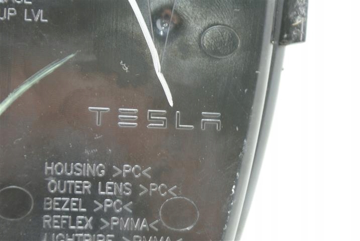 Tesla model s 12-16r. праве ліхтар drl led Оригінал