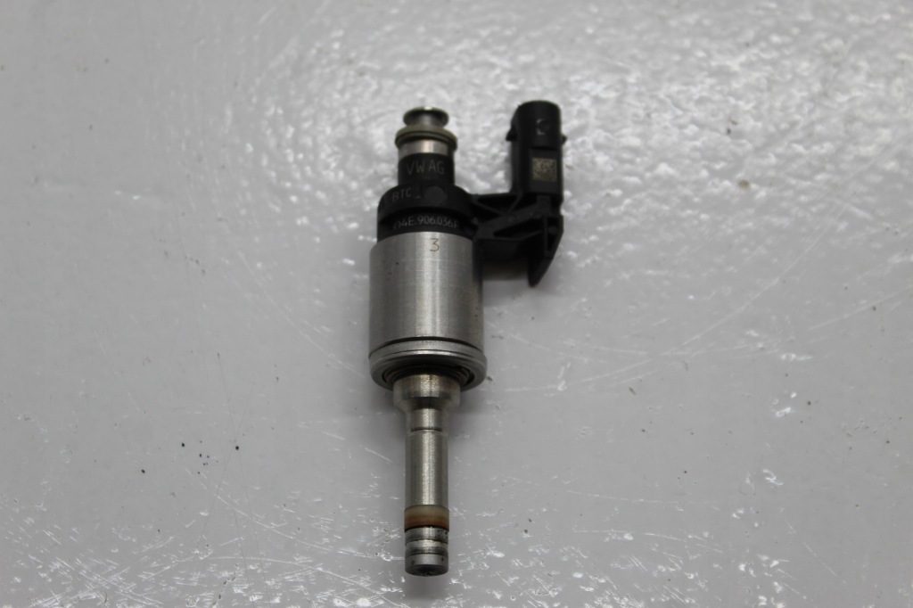 фото №1, Vw passat b8 1.4tsi инжектор форсунка 04e906036e