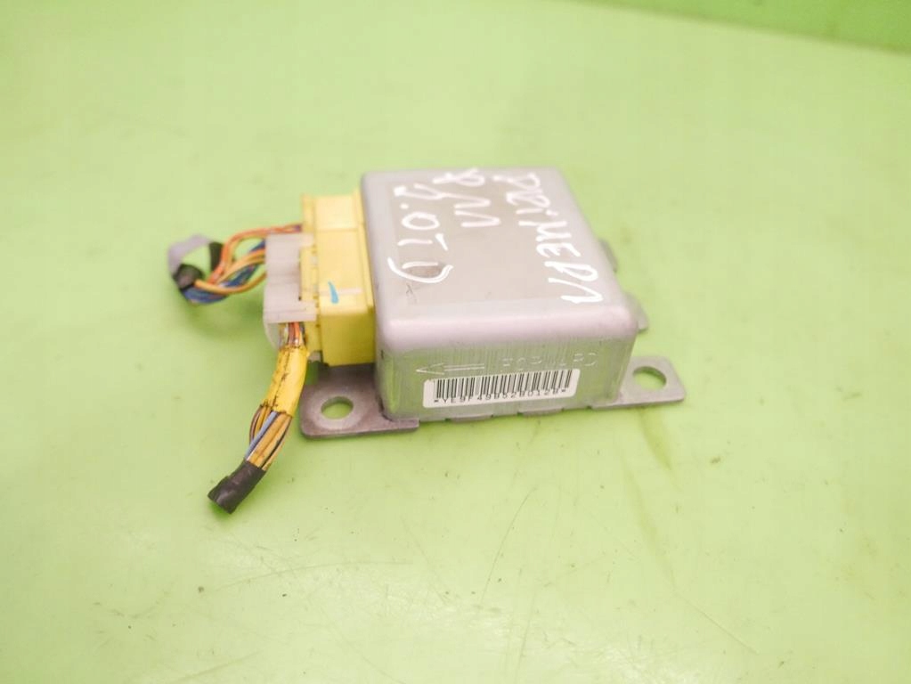 фото №2, Датчик модуль подушка безопасности nissan primera p11 wp11 2.0 td