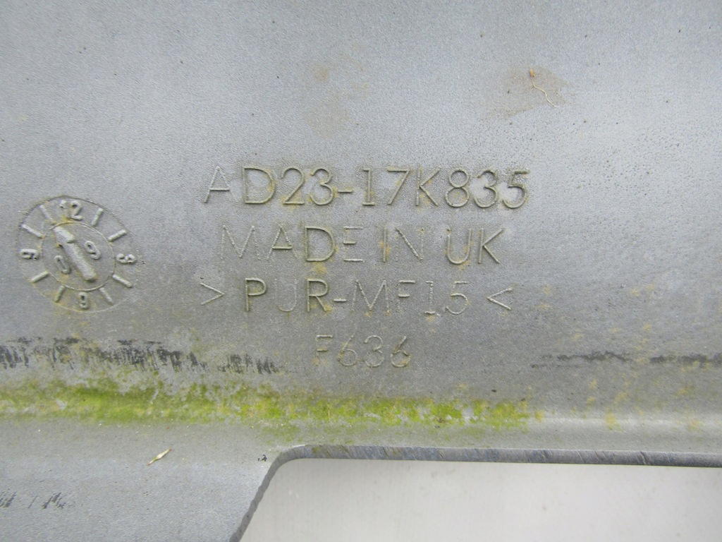 фото №14, Бампер aston martin vantage v12 задня pdc