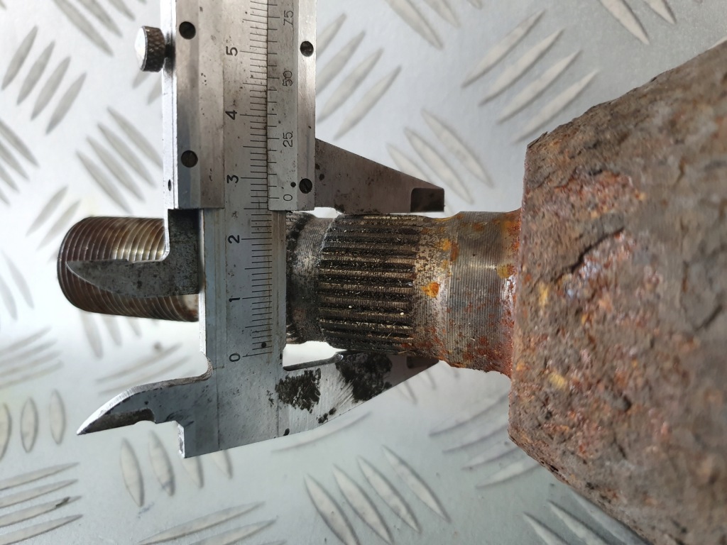 Приводной вал левая 13214836 opel zafira b astra h 1.7cdti Киев