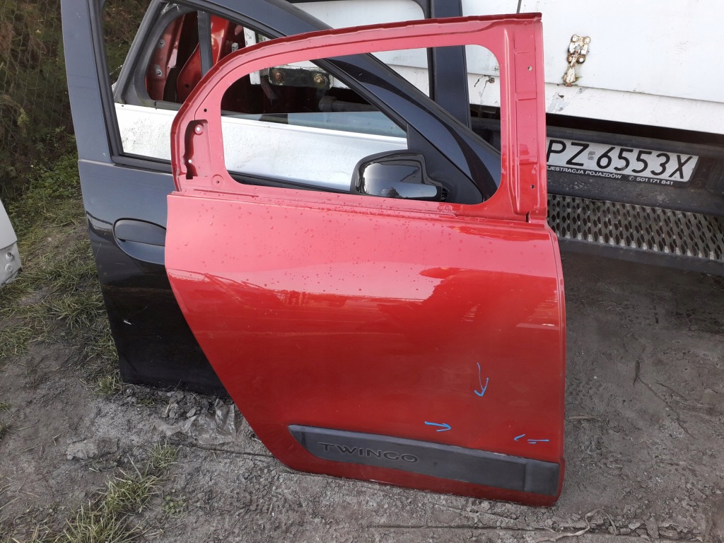 Двері праве задні renault twingo 3 iii 14- Ціна