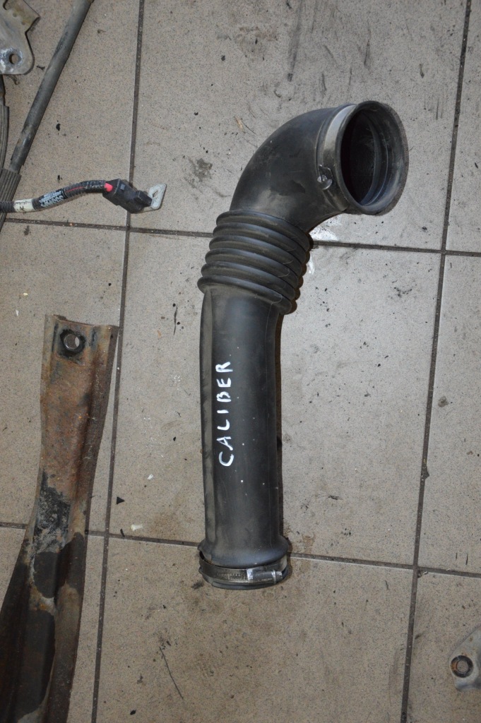 фото №1, Воздухозаборник турбины dodge caliber 2.0crd 04891794aa