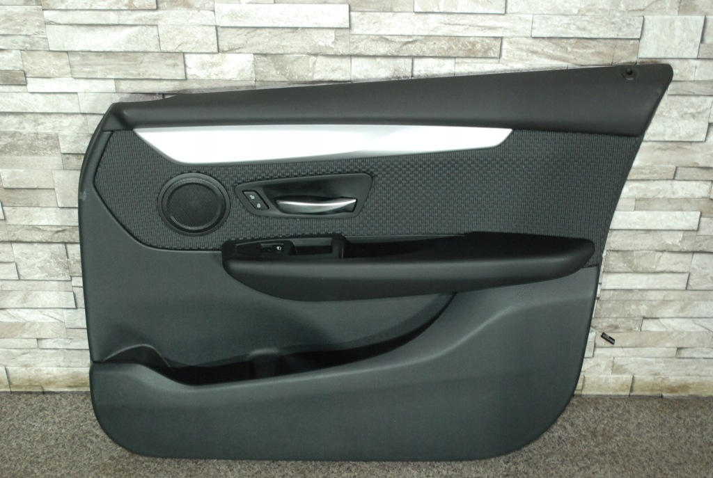 фото №7, Bmw 2 f46 обшивка tapic дверь правое левая перед 32