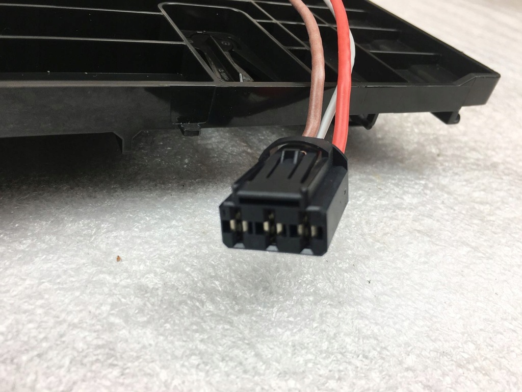 фото №8, Audi q7 ii 4m 15 - бардачок попільничка 4m1863273a