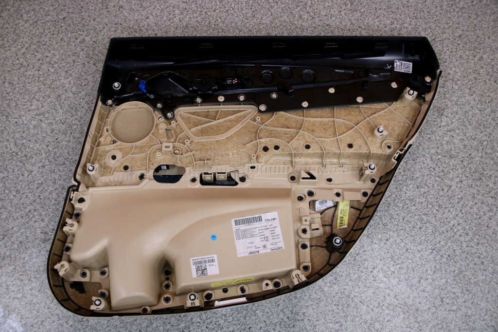 фото №6, Bmw 6 g32 gt обшивка обивка дверь левая левый задняя