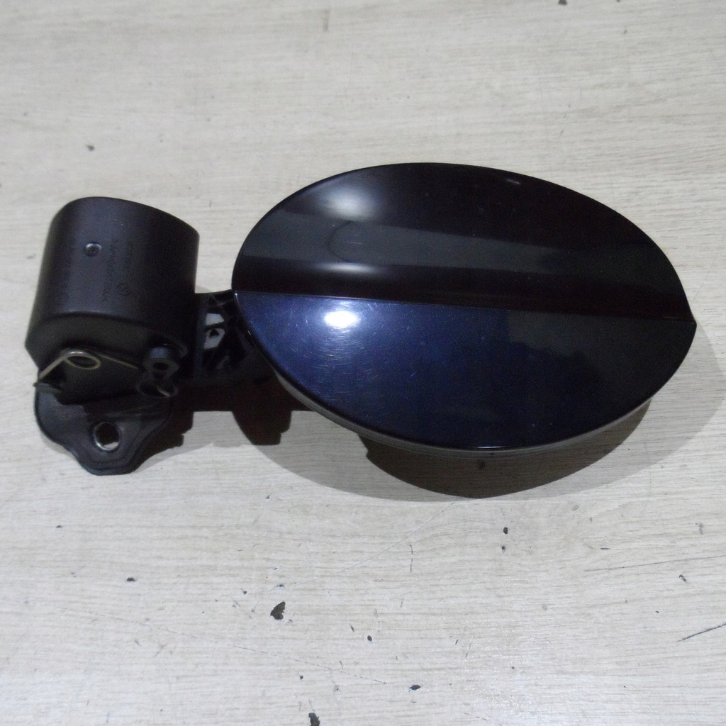 фото №6, Кришка заливної пального mercedes cls w219 09r