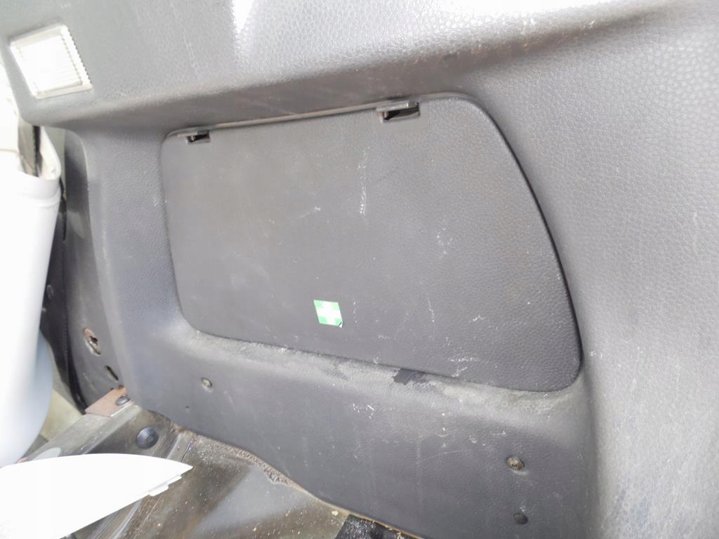 Купити Кришка аптечка багажника права mini r50 one hb