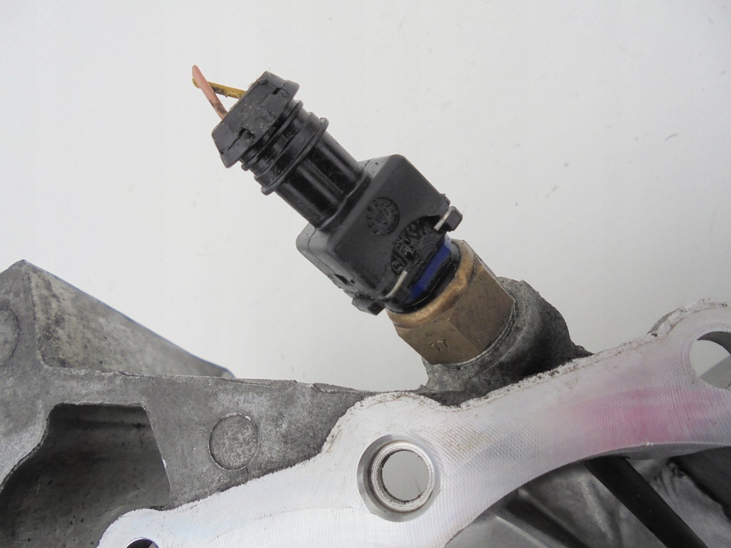 фото №11, Nissan juke піддон масляна 1.5 dci 111105878r