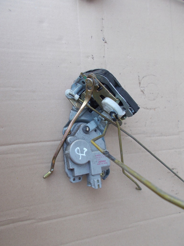 фото №1, Замок дверь jimny правый