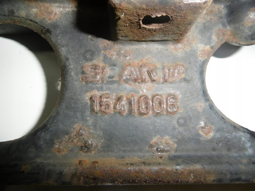 фото №8, Кронштейн кронштейн глушителя катализатора scania r